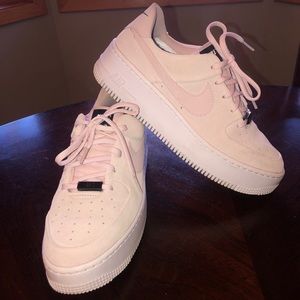 Light pink Sage Air Force 1’s!!